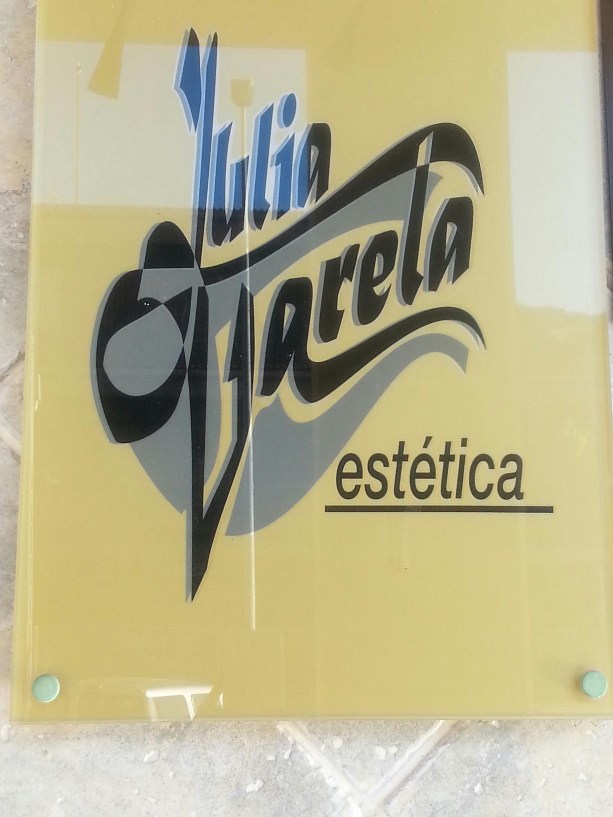 JULIA VARELA, PRODUCTOS DE ESTÉTICA